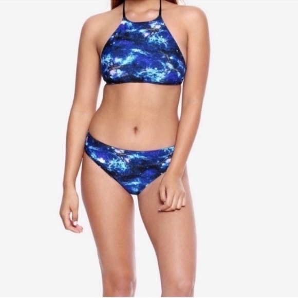 Hot Topic reversible bikini NWOT - Picture 9 of 10